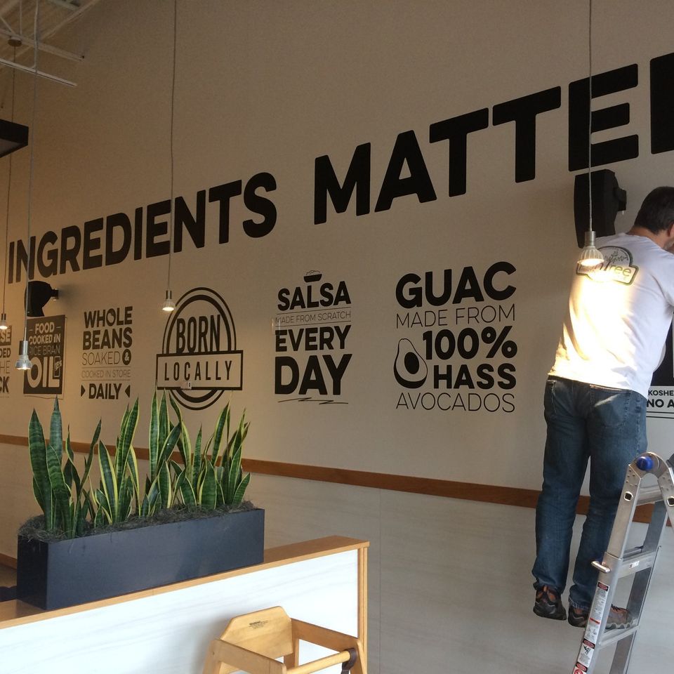 Dosbros wall graphics