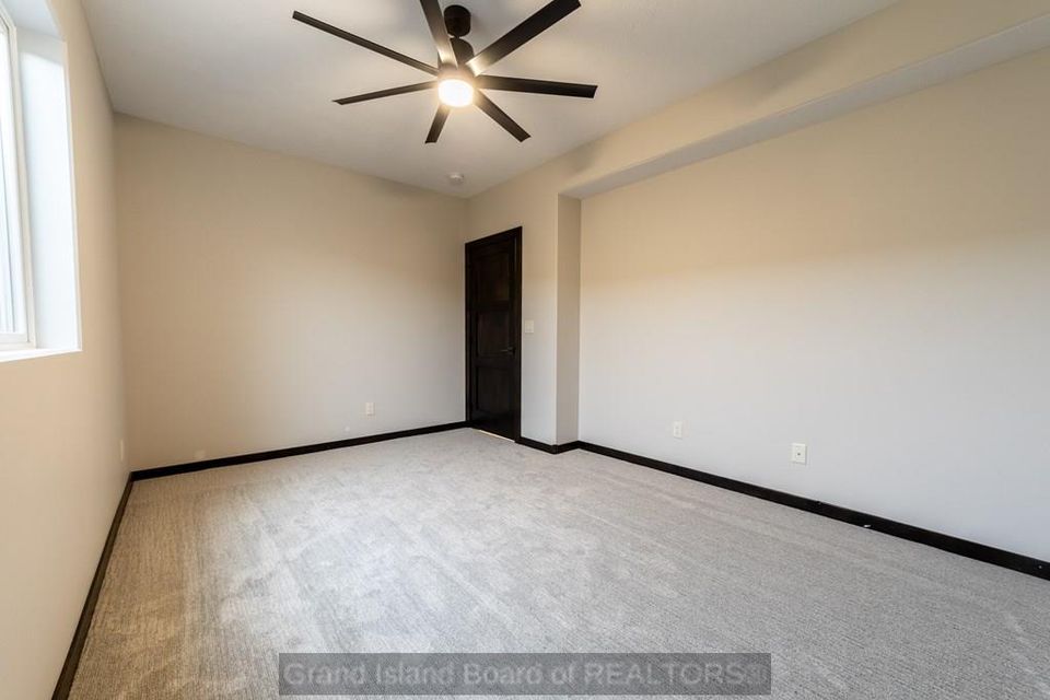 431 ponderosa grand island  ne 68803 c 8