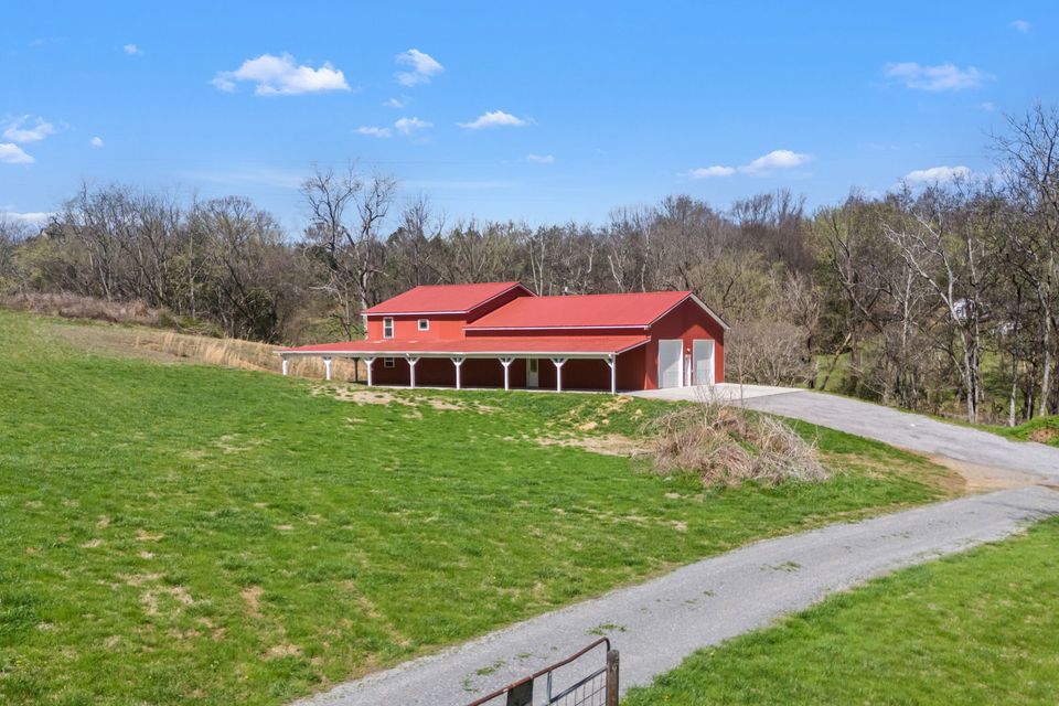 19 web or mls 602 cashion rd  clear lens real estate photography 16
