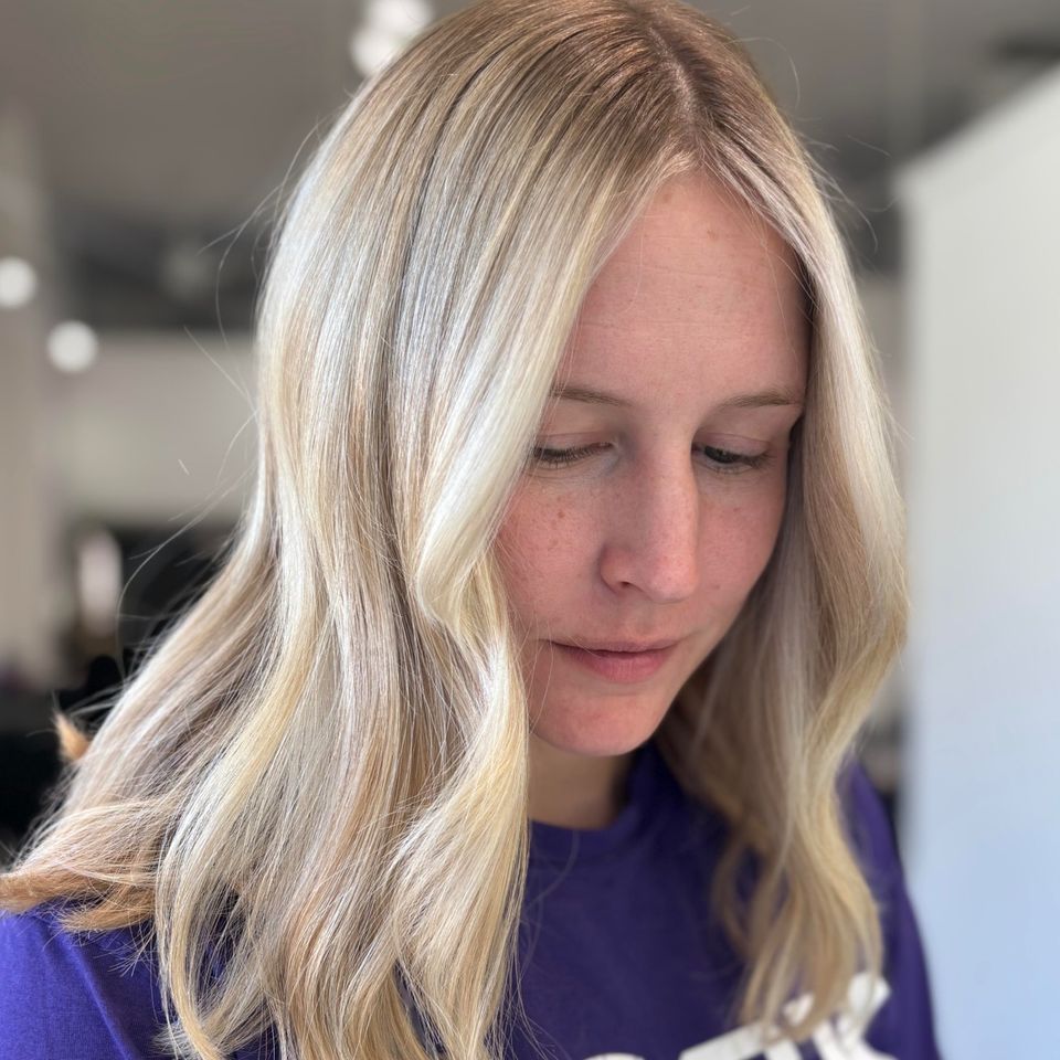 Zoe.blonde