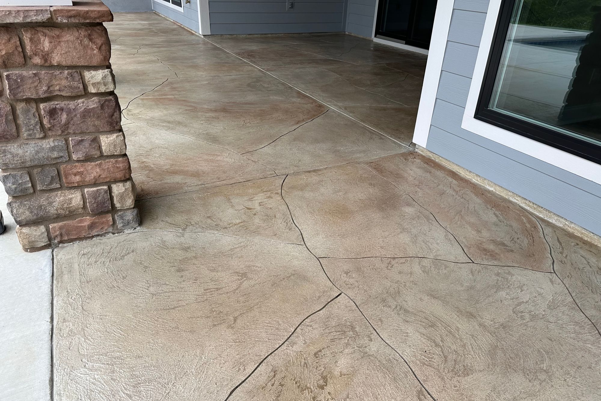 Savannah Lakes Village patio with decorative concrete overlay