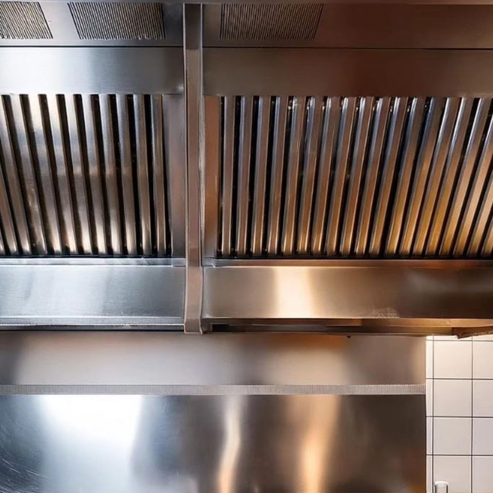 A clean kitchen grill, done by Zavala Power Washing of Panama City Beach, FL