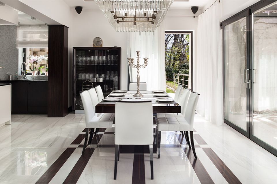 Black and white marble floor in check pattern
