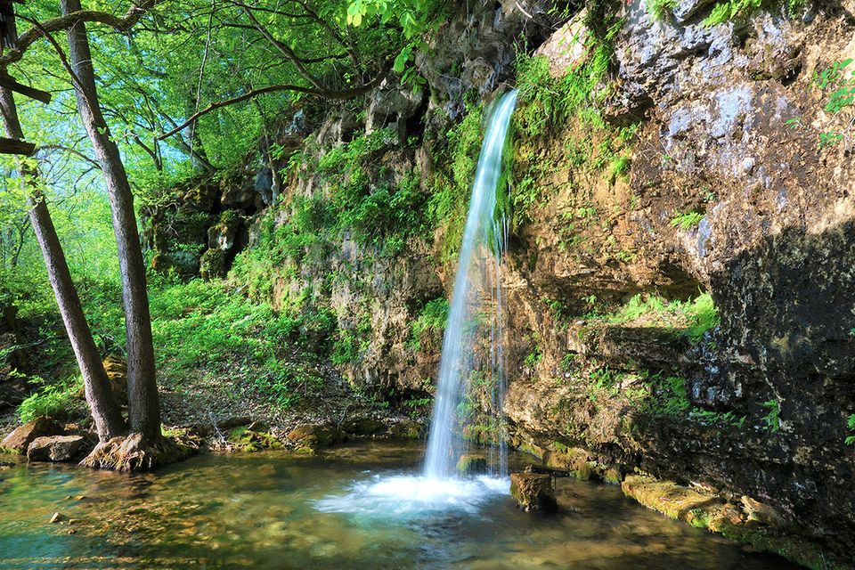 Falling mill spring waterfall 2