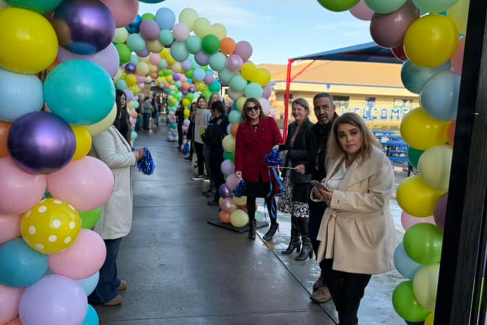 Welcoming kids to school