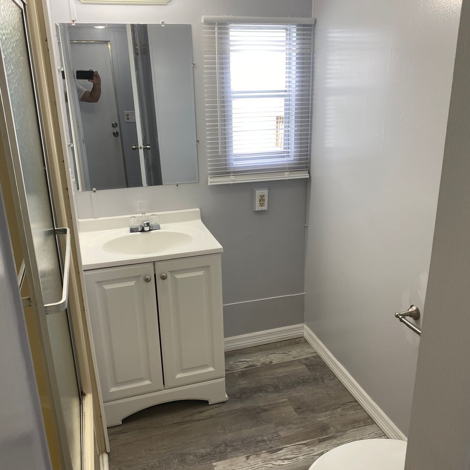 Lot 51 bath