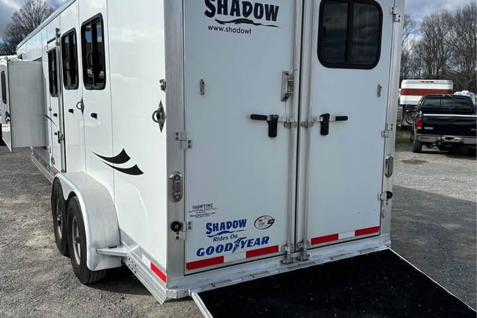 Shadow 2015 3h 13