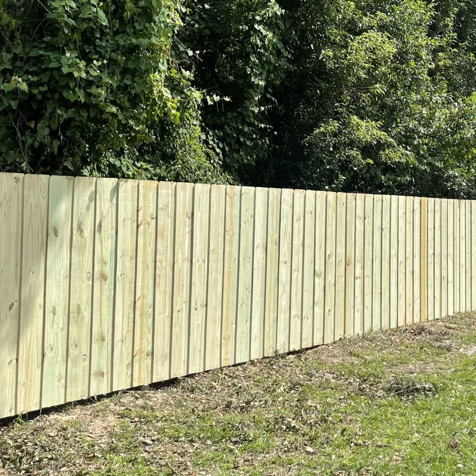 Space coast fence light wood