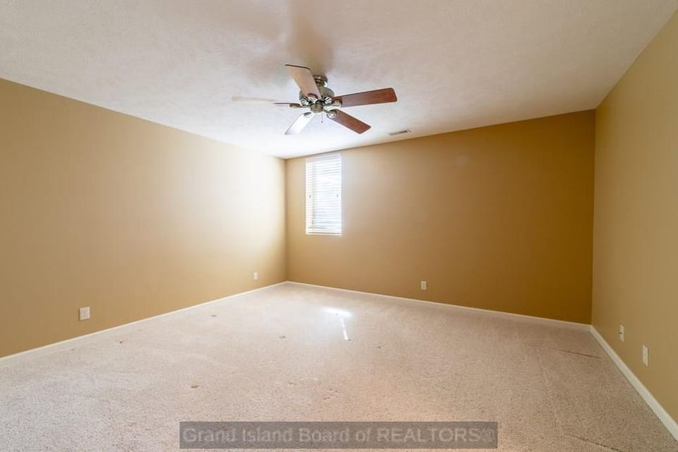 3811 meadowlark cir grand island ne 68803 e 5