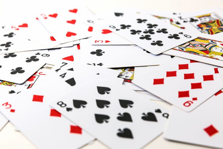 Deck of playing cards x500