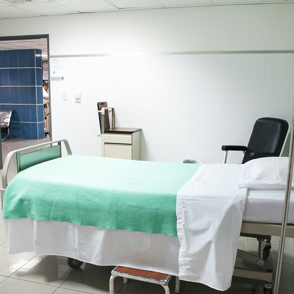 Medical facility cleaning, clinical office sanitization, and health-compliant disinfection services.