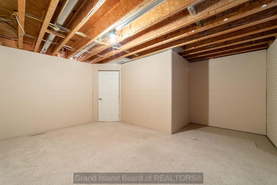 3811 meadowlark cir grand island ne 68803 f 2