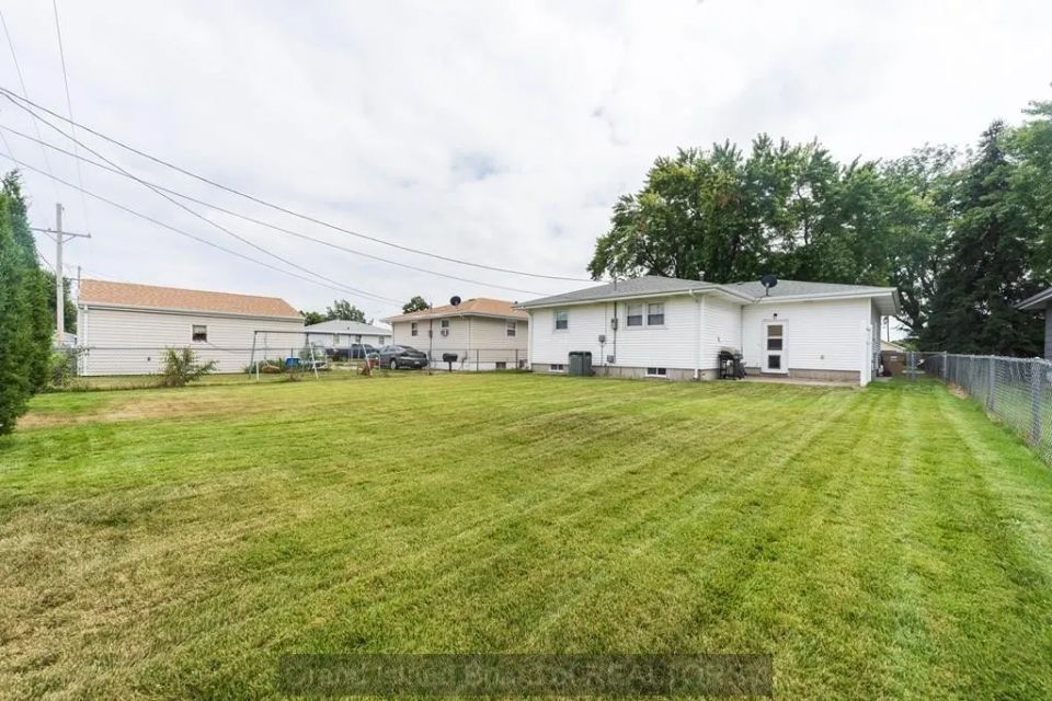 2120 w 11th st d 3