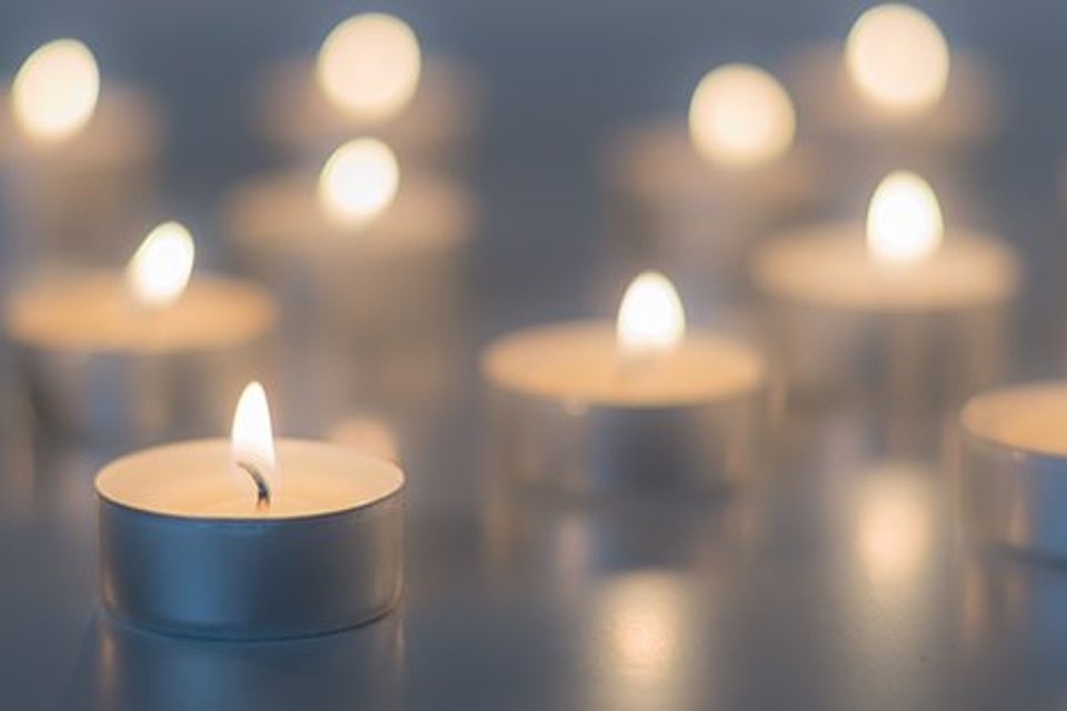 Memorial service candles