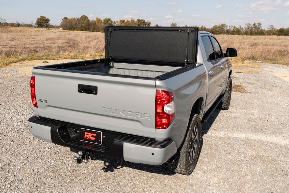 Gray Toyota Tundra, rear view