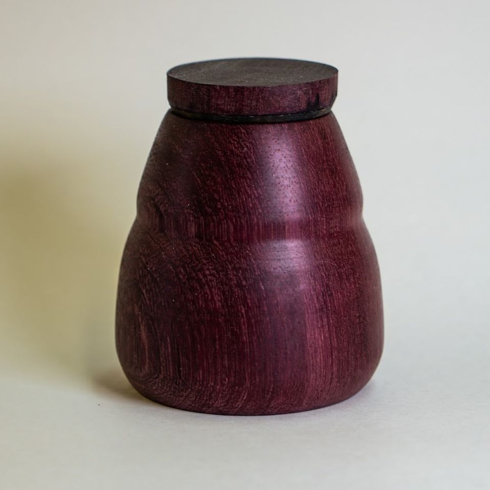 Purpleheart container with lid