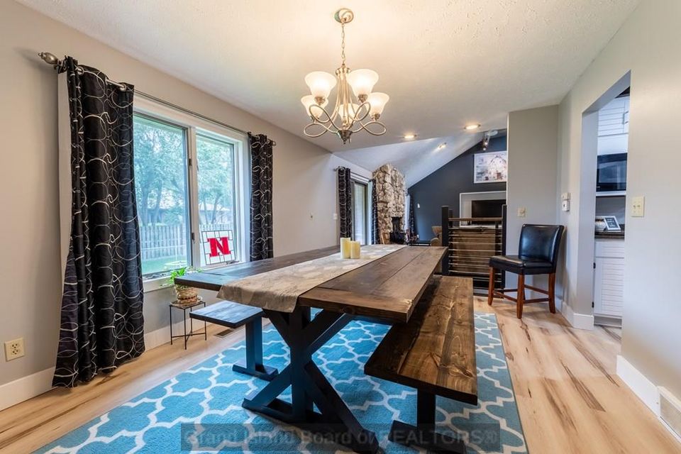 3127 woodridge blvd grand island ne 68801 b 5