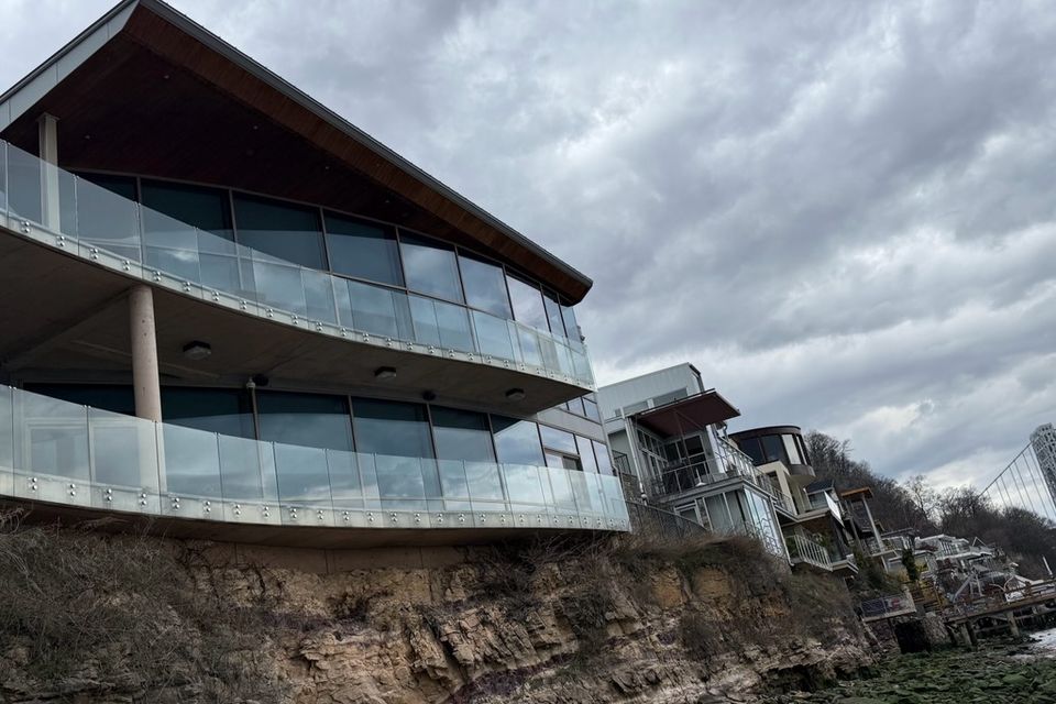 Luxury residential protective solar film window tinting contractor westnewyork newjersey