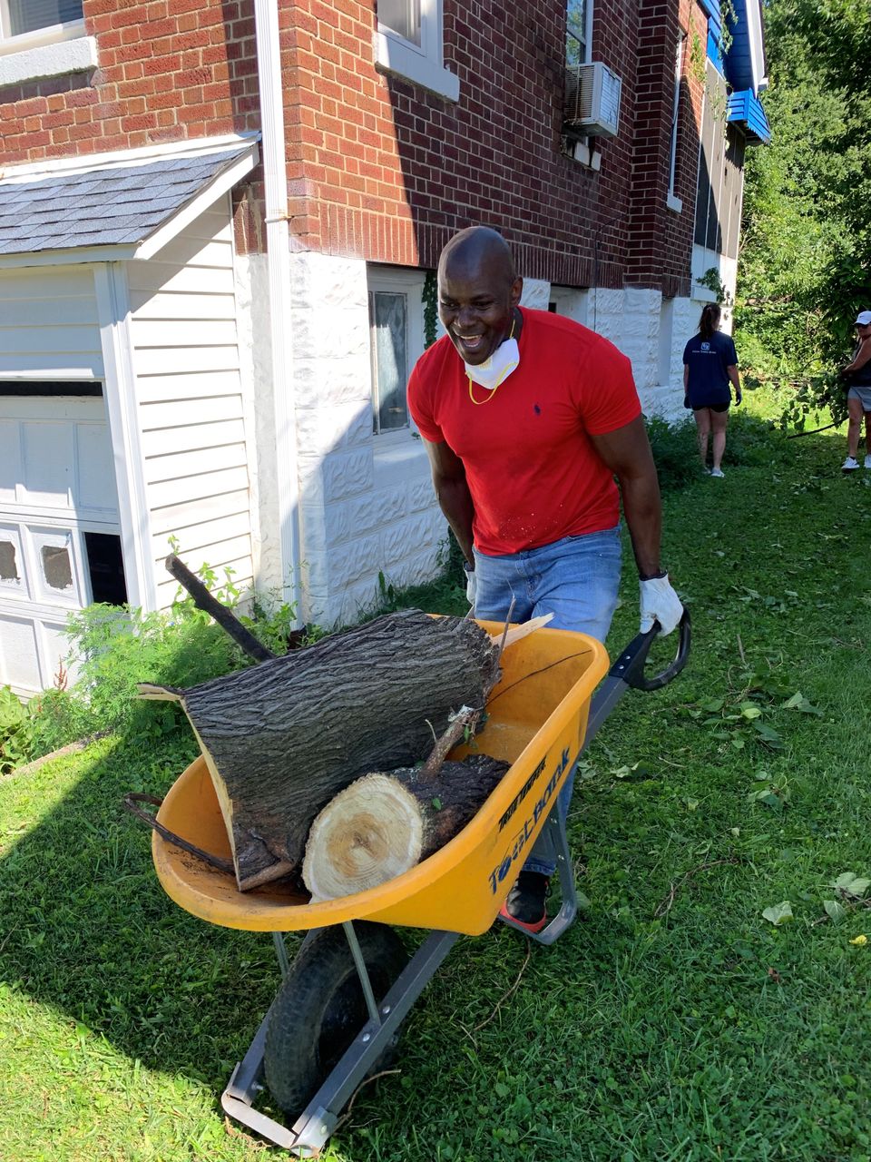 Tree removal and yard cleanup 3 20220813