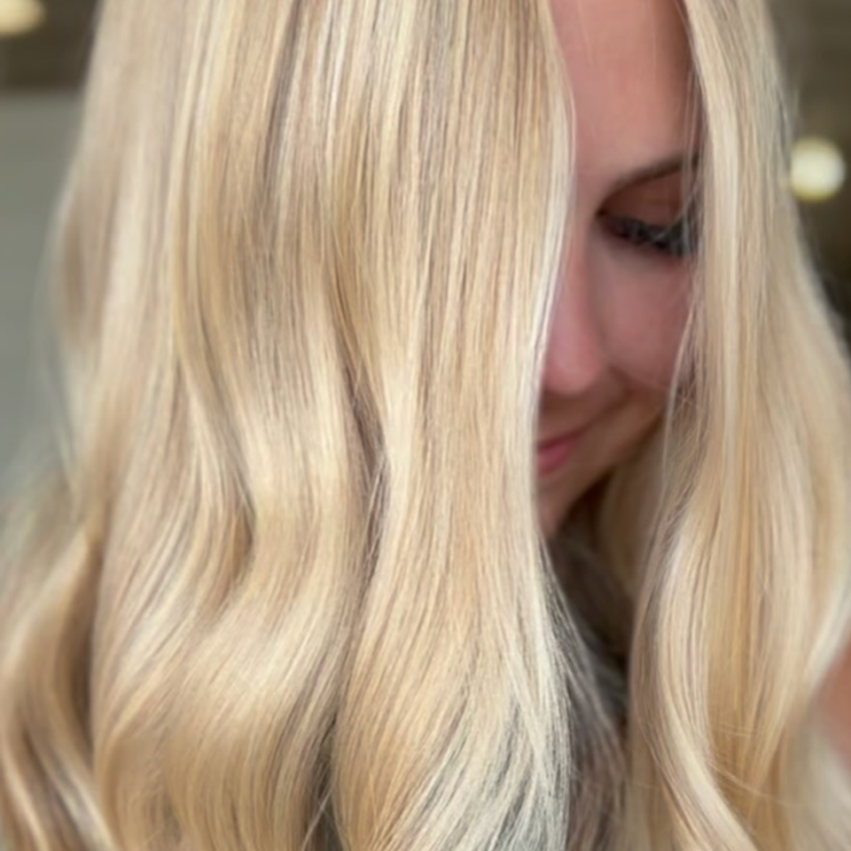 Makayla gallery.blonde