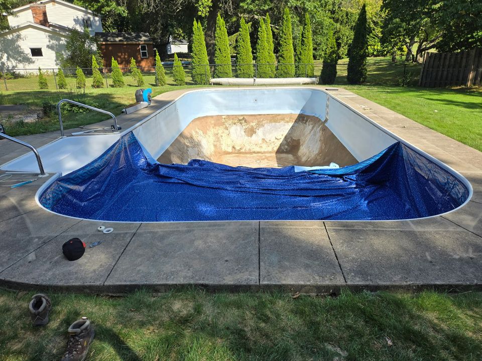 Inground liner install hto