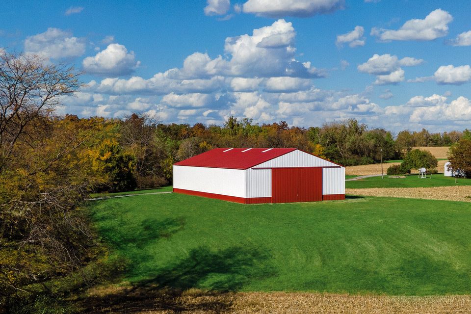 Garage steel structure