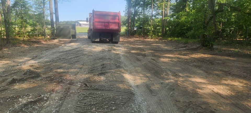 Ciceley Basden Trucking, Land Clearing Services NC, Land Clearing Services SC, Grading Services NC, Grading Services SC, Hauling Services NC, 