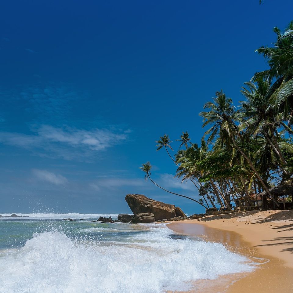 Beach e83db7082d 1920