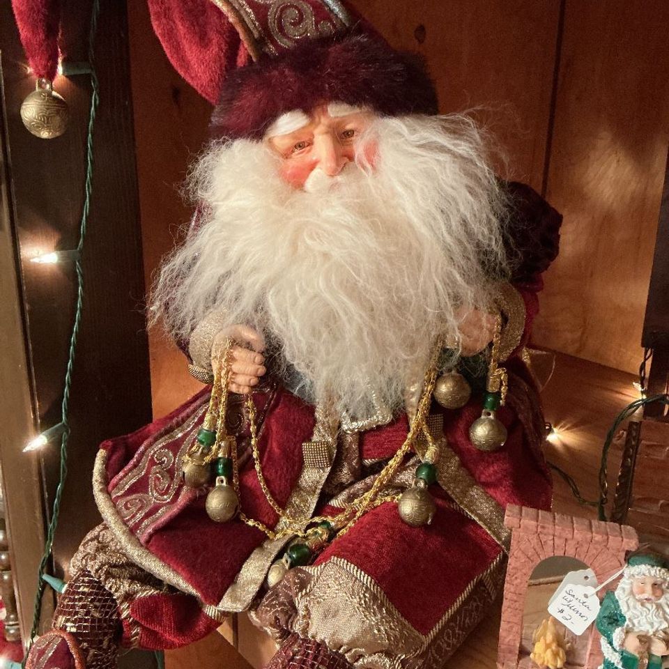 Larrison estate sales woodfield cincinnati041