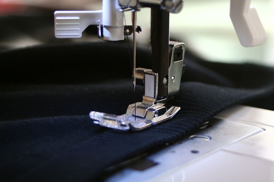 Sewing machine 54e6d7474f 1920