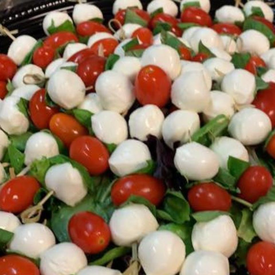Cg 3 fresh mozz skewers