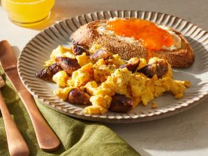 21661 sausage egg cheese scramble gw ddmfs beauty 4x3 4260 b7e7be49904647e2b6e27c35f6ee4bef