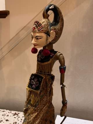 Shadow puppets 13