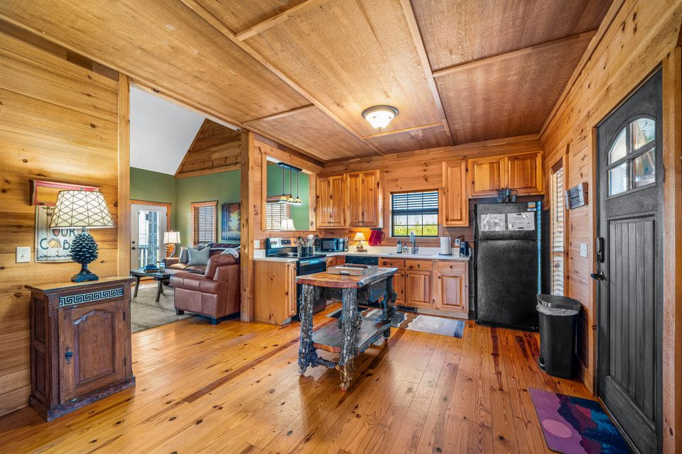 Breathless   kitchen