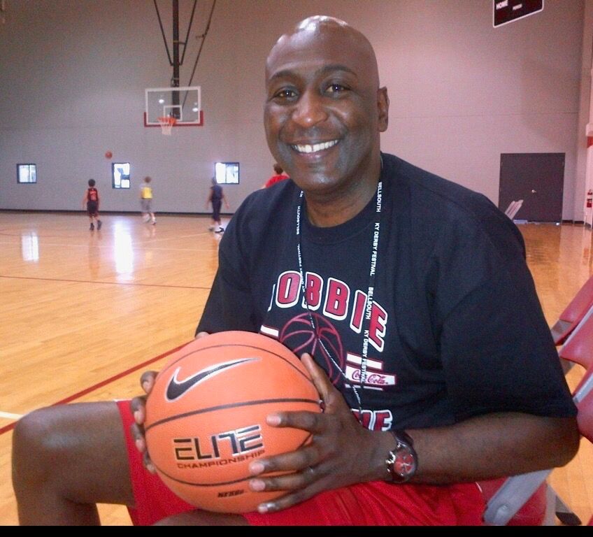 Robbie Valentine basketball camp leader