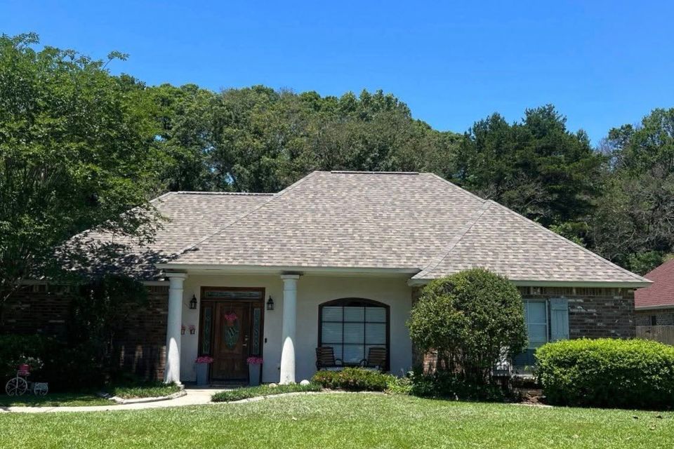 New roof replacement in Three Lakes Neighborhood