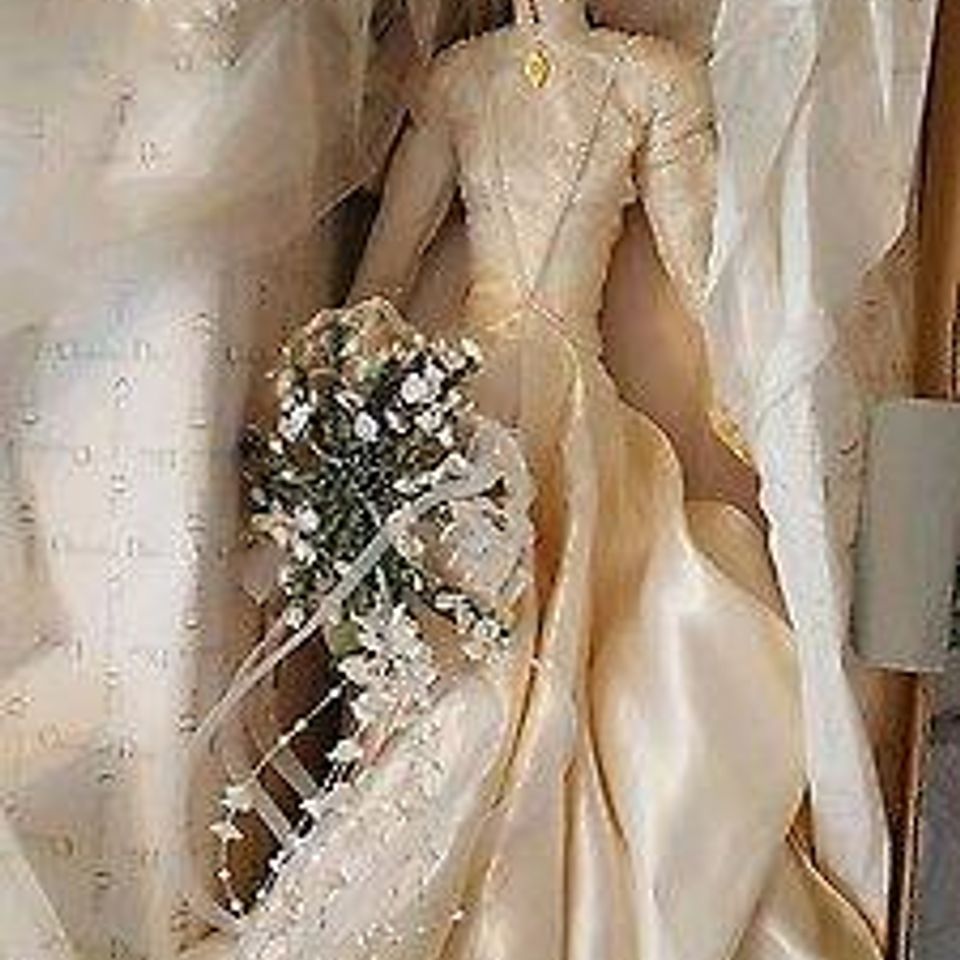 Bridal doll