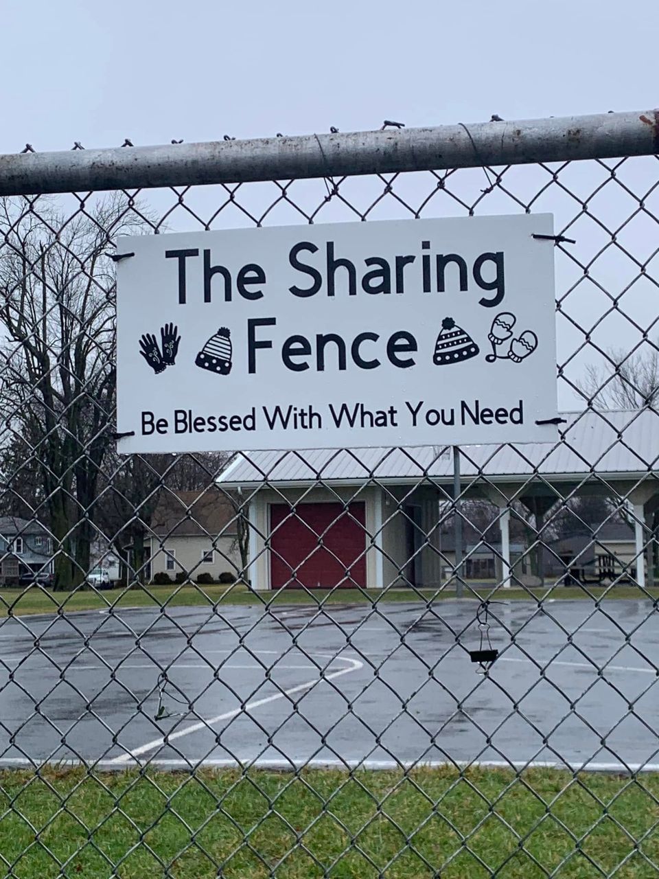 Sharing fence