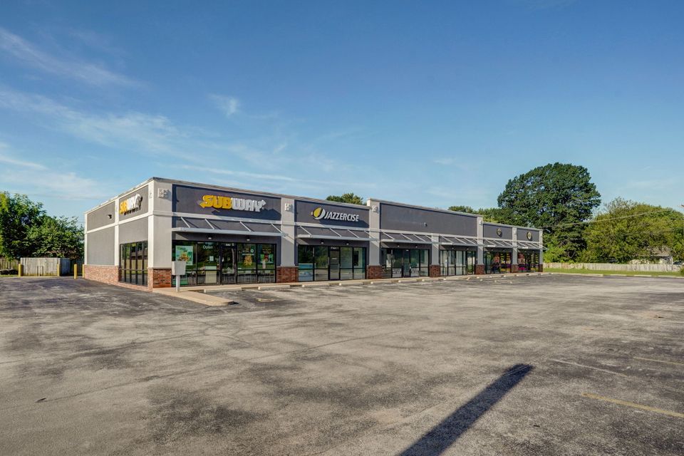 2724 e chestnut exp 1
