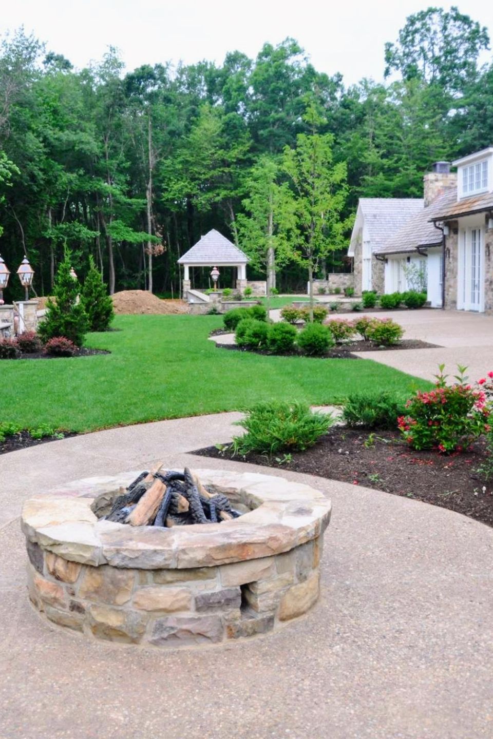 Gingrich firepit (1)