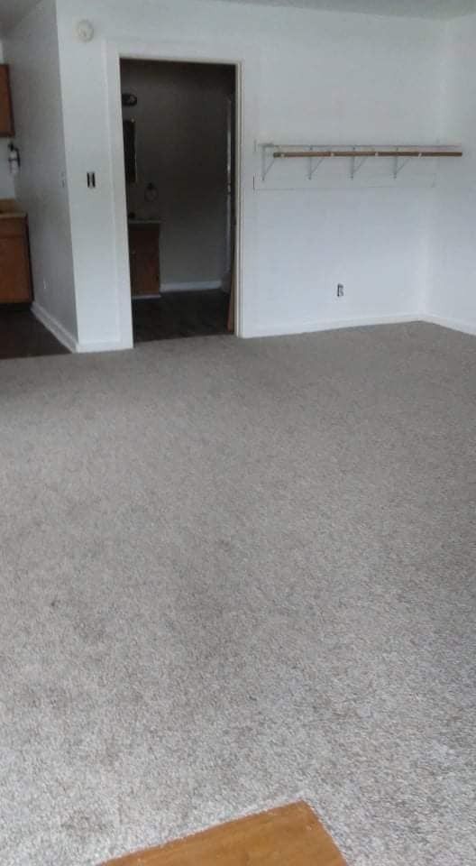Apt 1