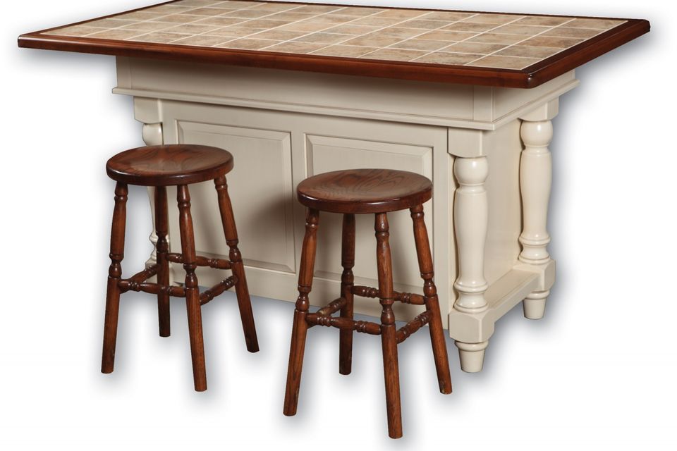 Nc is 1026 roseburg rear view with barstools