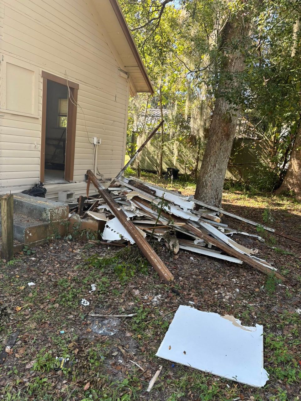 JNJ Hauling Solutions cleaning up junk