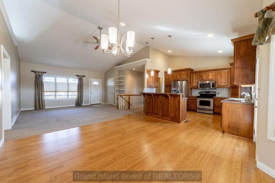 3811 meadowlark cir grand island ne 68803 b 4