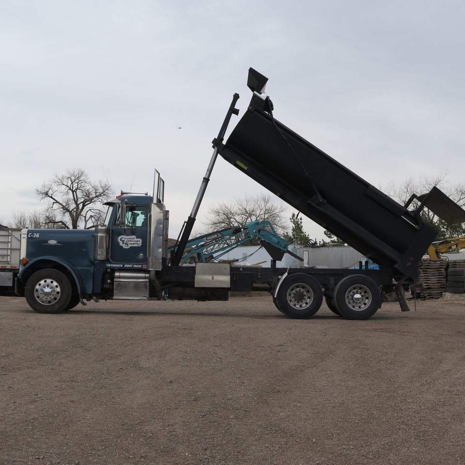 Crystal landscape loveland delivery trucks fleet (27)20180408 23207 abi6tj
