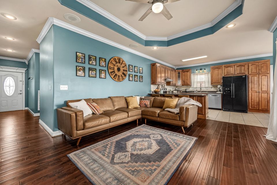 40 web or mls 9 elizabeth cir interiors   clear lens real estate photography 5