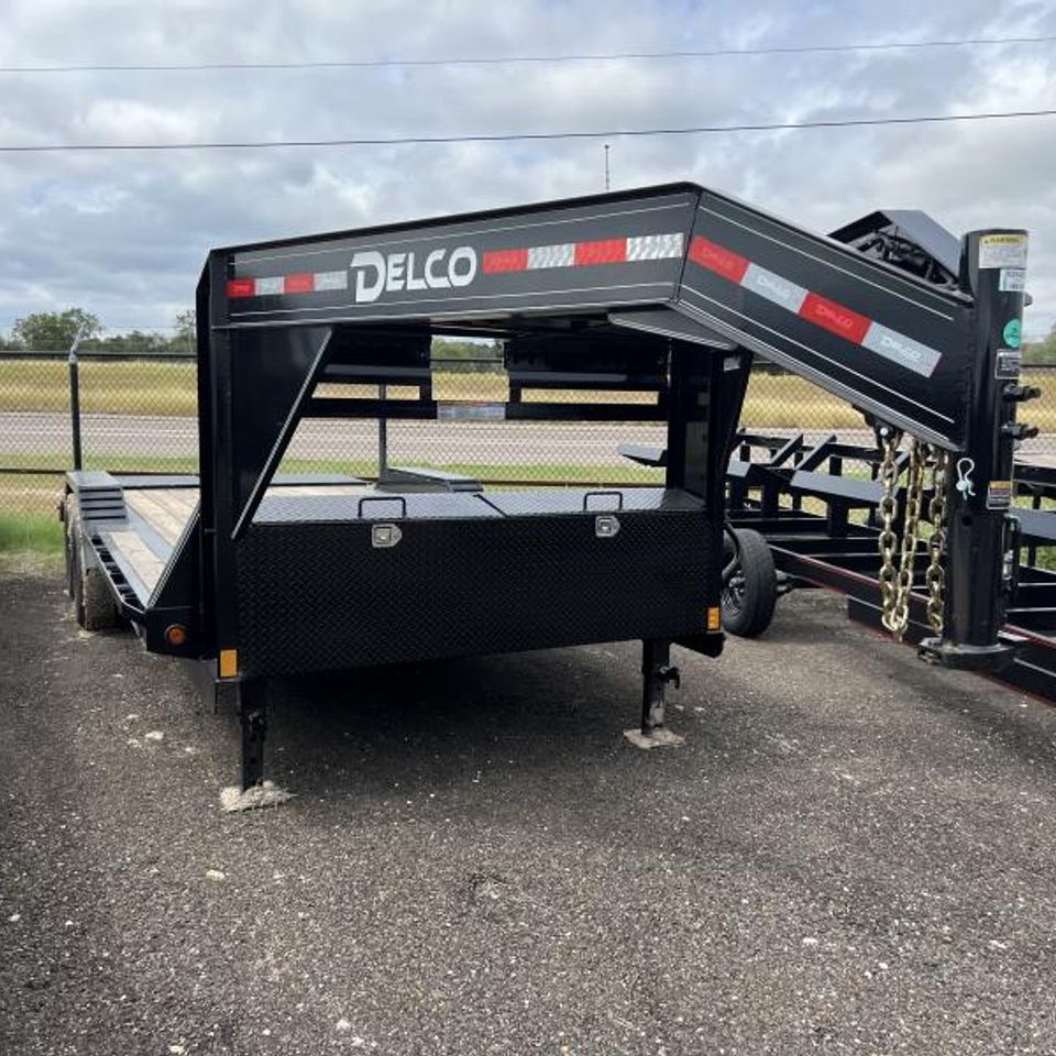 Equiptment   car hauler trailers 4