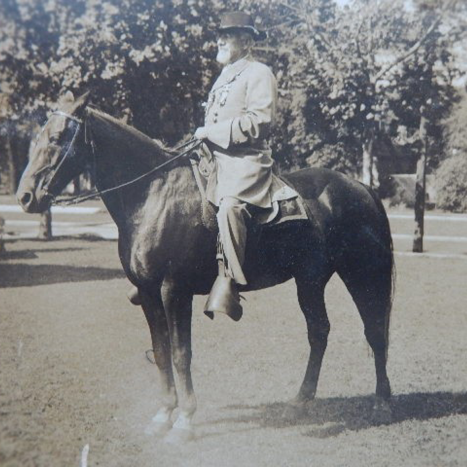 Albumen  confederate colonel heiskell on horseback ucv files20170915 8827 18jmzo4