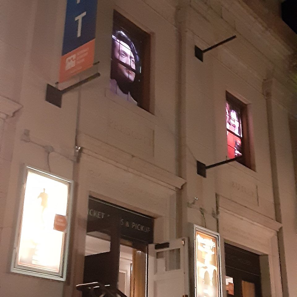 Mrt outside
