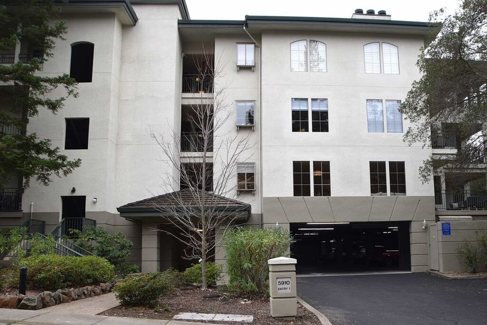 Woodside single family home 1024x830